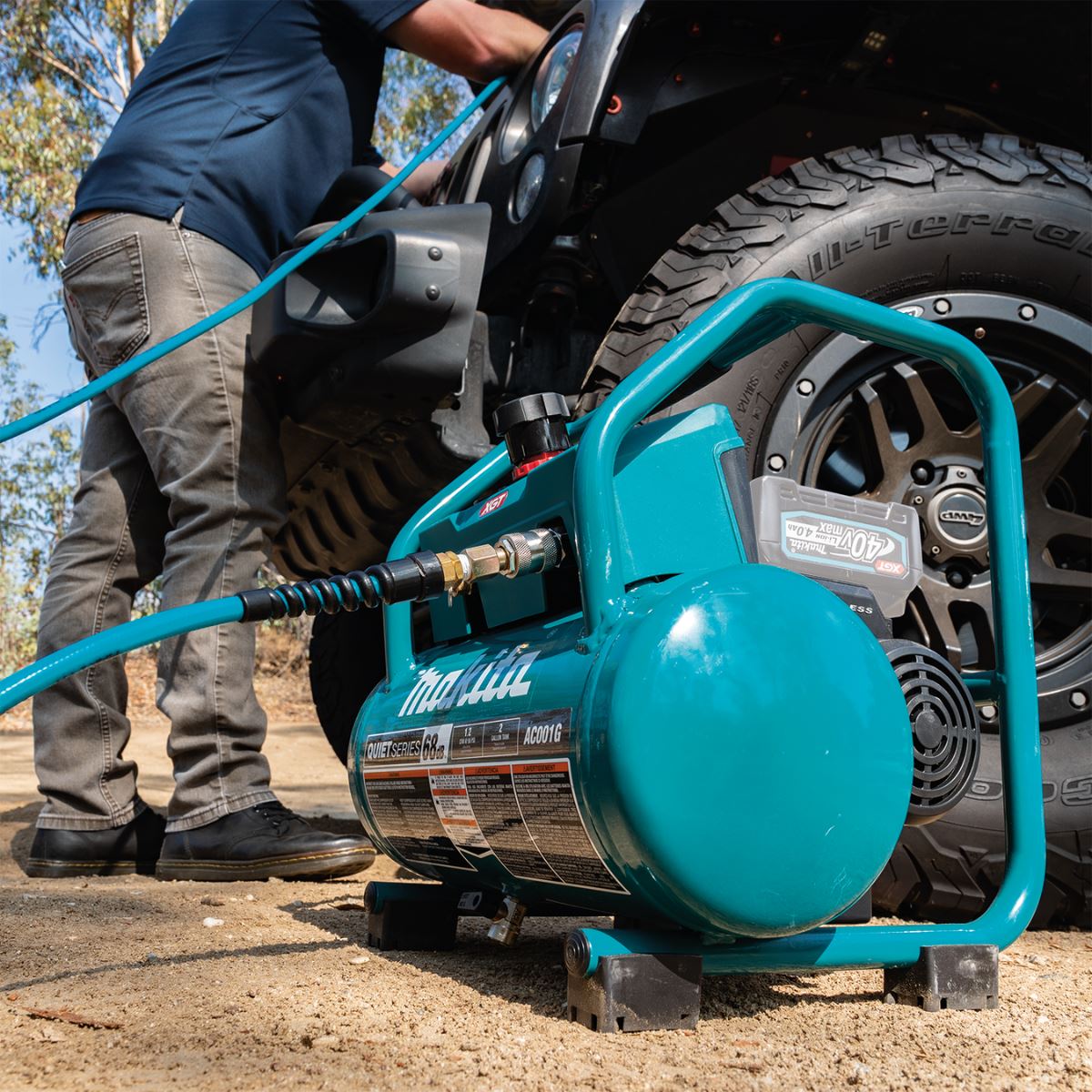 Makita AC001GZ 40Vmax XGT Brushless 7.6L Air Compressor Body Only