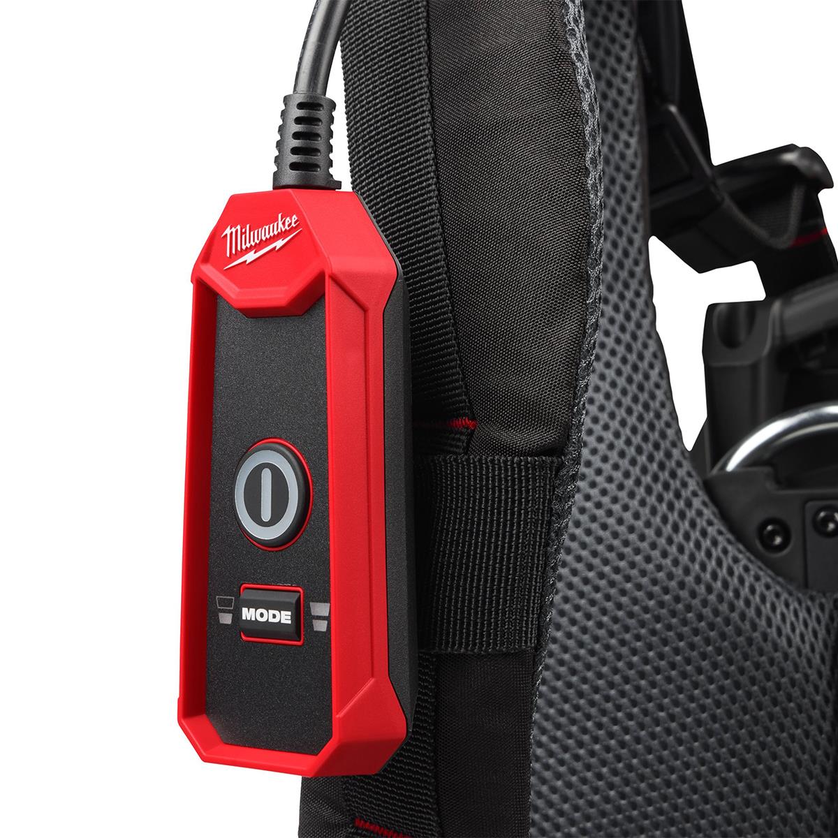 Milwaukee M18FBPV2-0 18V M18 Brushless Backpack Vacuum with 1 x 8.0Ah Battery & Charger