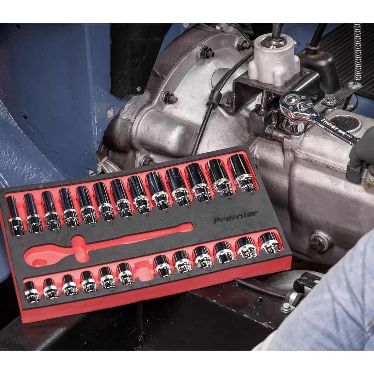 Sealey AK66723 Ratchet Wrench & Socket Set 1/2