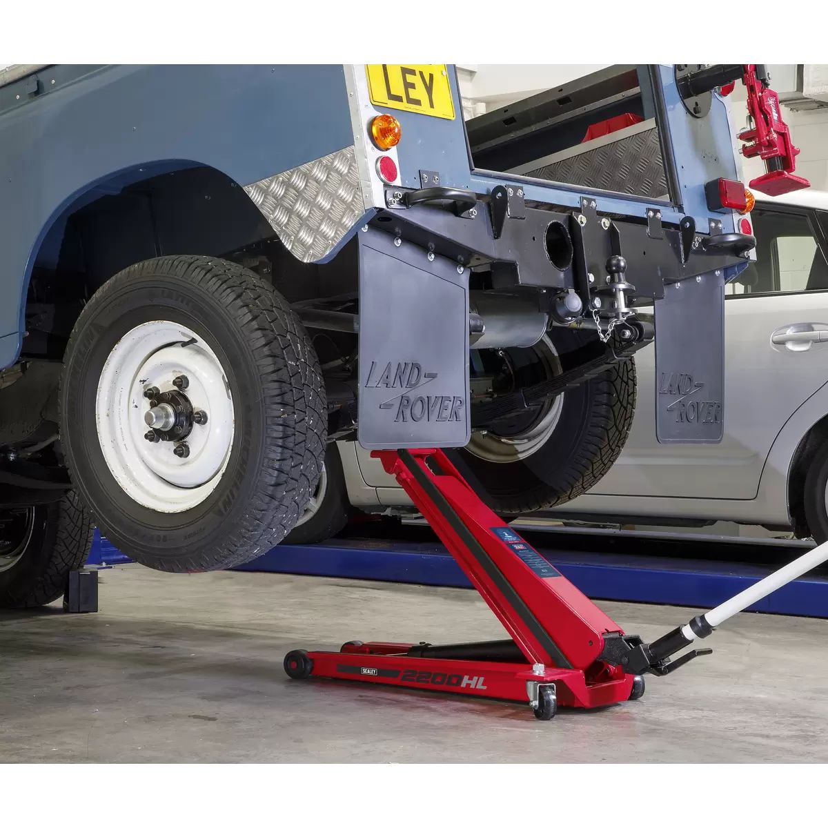 Sealey 2200HL Trolley Jack 2tonne High Lift Low Entry