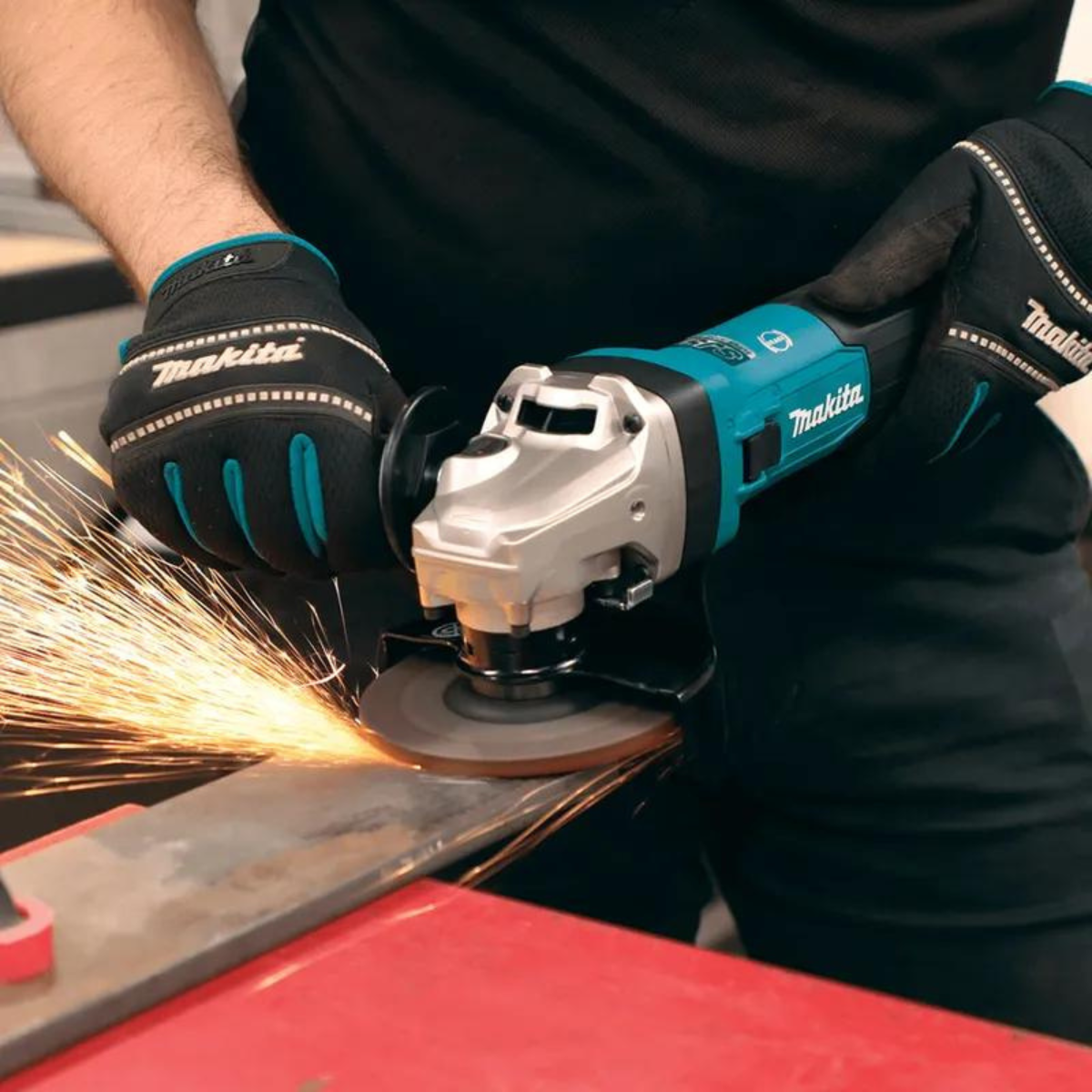 Makita GA5091X01 125mm Variable Speed Slide Switch Angle Grinder With