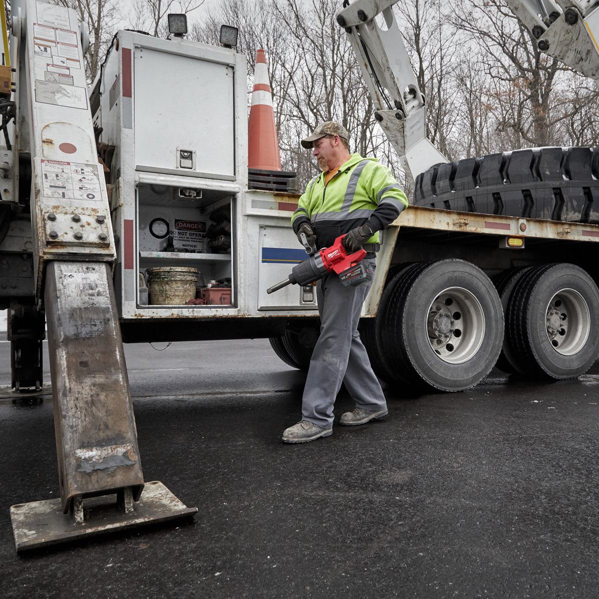 Milwaukee M18ONEFHIWF1D-0C 18V FUEL Brushless D-Handle 1