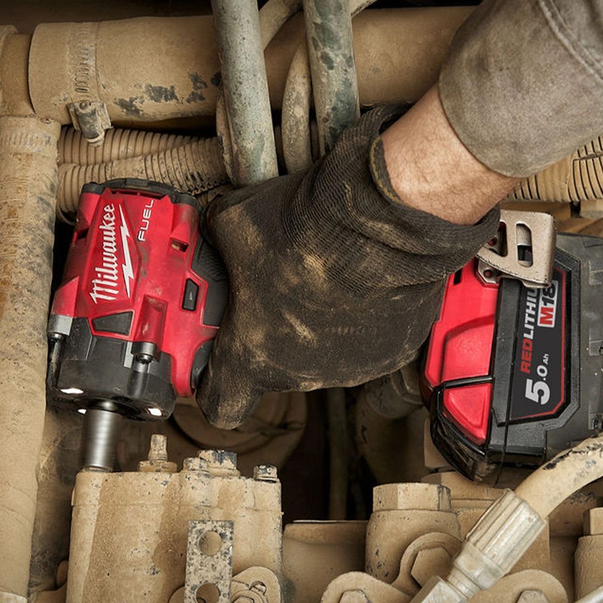 Milwaukee M18FIW2F12-0 18V Brushless Impact Wrench with 1 x 5.5Ah Battery Charger & Bag