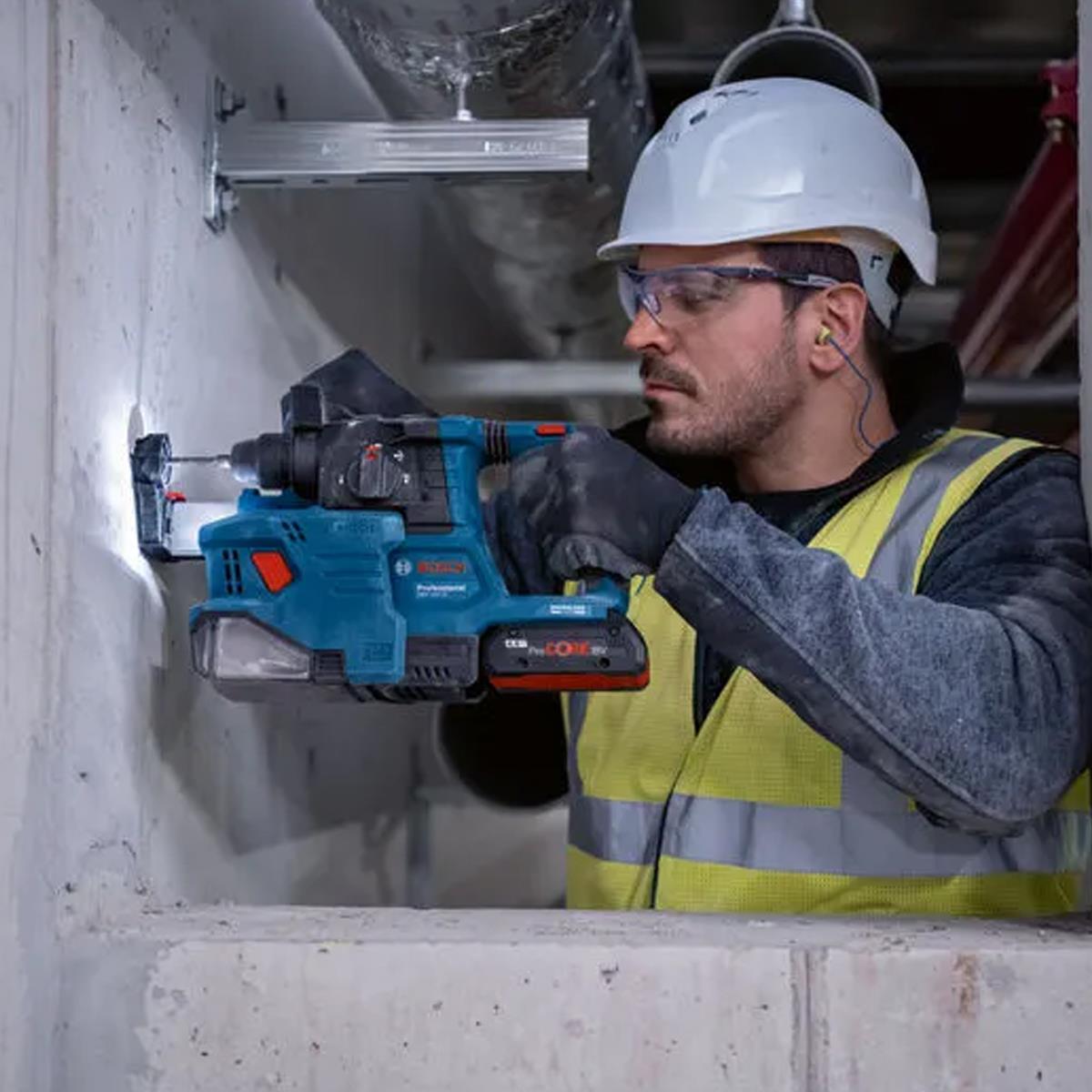 Bosch GBH 18V-22 18V Brushless SDS-Plus Rotary Hammer Drill with GDE 18V-12 Dust Extractor Attachment