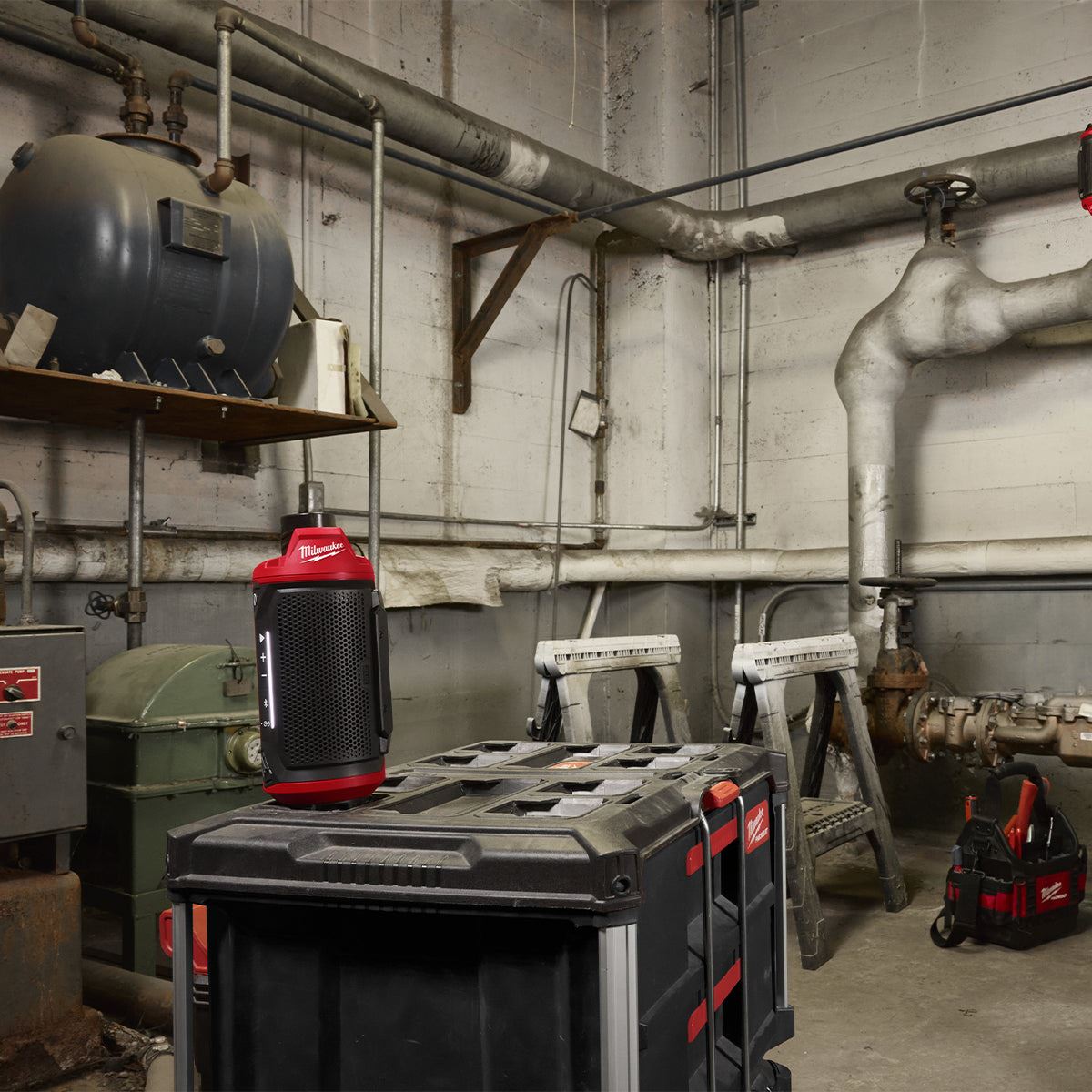 Milwaukee M12SPEJSG2-0 12V Bluetooth Jobsite Speaker with 1 x 2.0Ah Battery & Charger