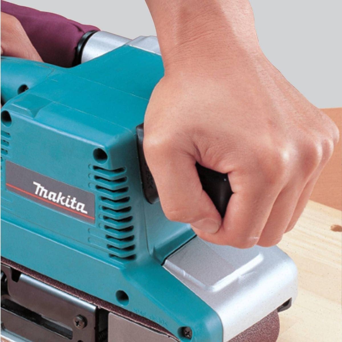 Makita 9903/1 76mm x 533mm Belt Sander 110V