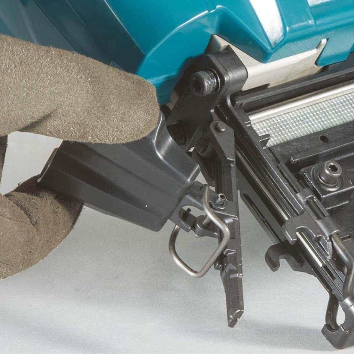 Makita DBN600ZJ 18V LXT Second Fix 16Ga Finishing Nailer Body With Makpac Type 4 Case Item Condition Seller Refurbished