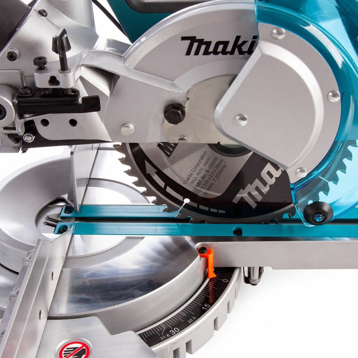 Makita LS0815FLN/1 216mm Sliding Mitre Saw 110V With Laser & LED Light Item Condition Seller Refurbished