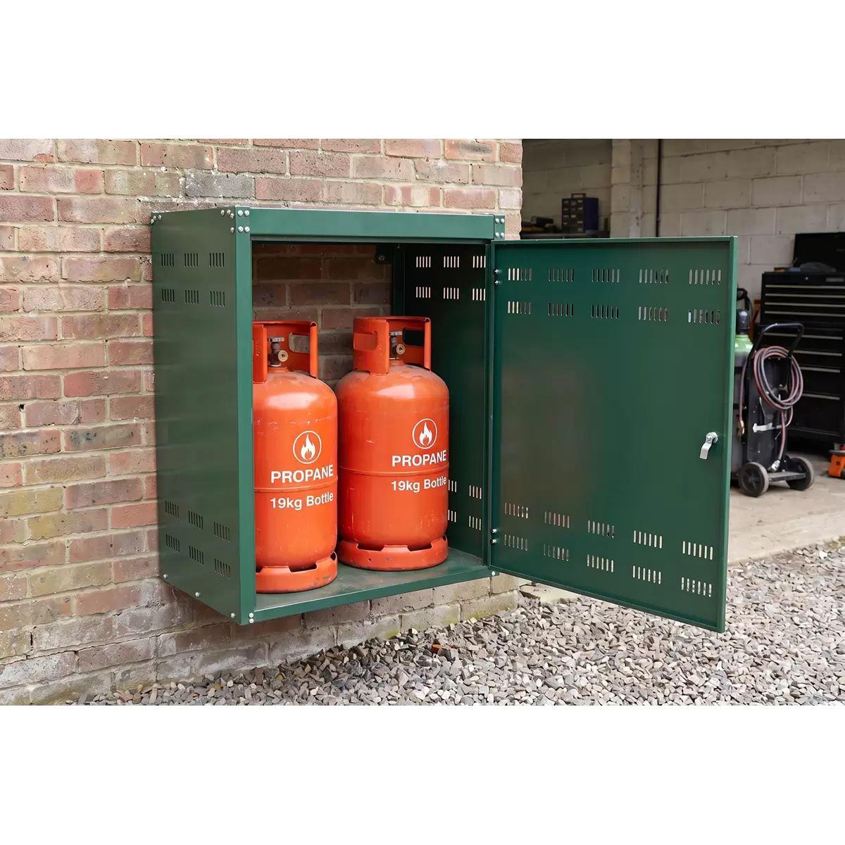 Sealey SGCSC219 Solid Gas Cylinder Safety Cabinet 2 x 19kg
