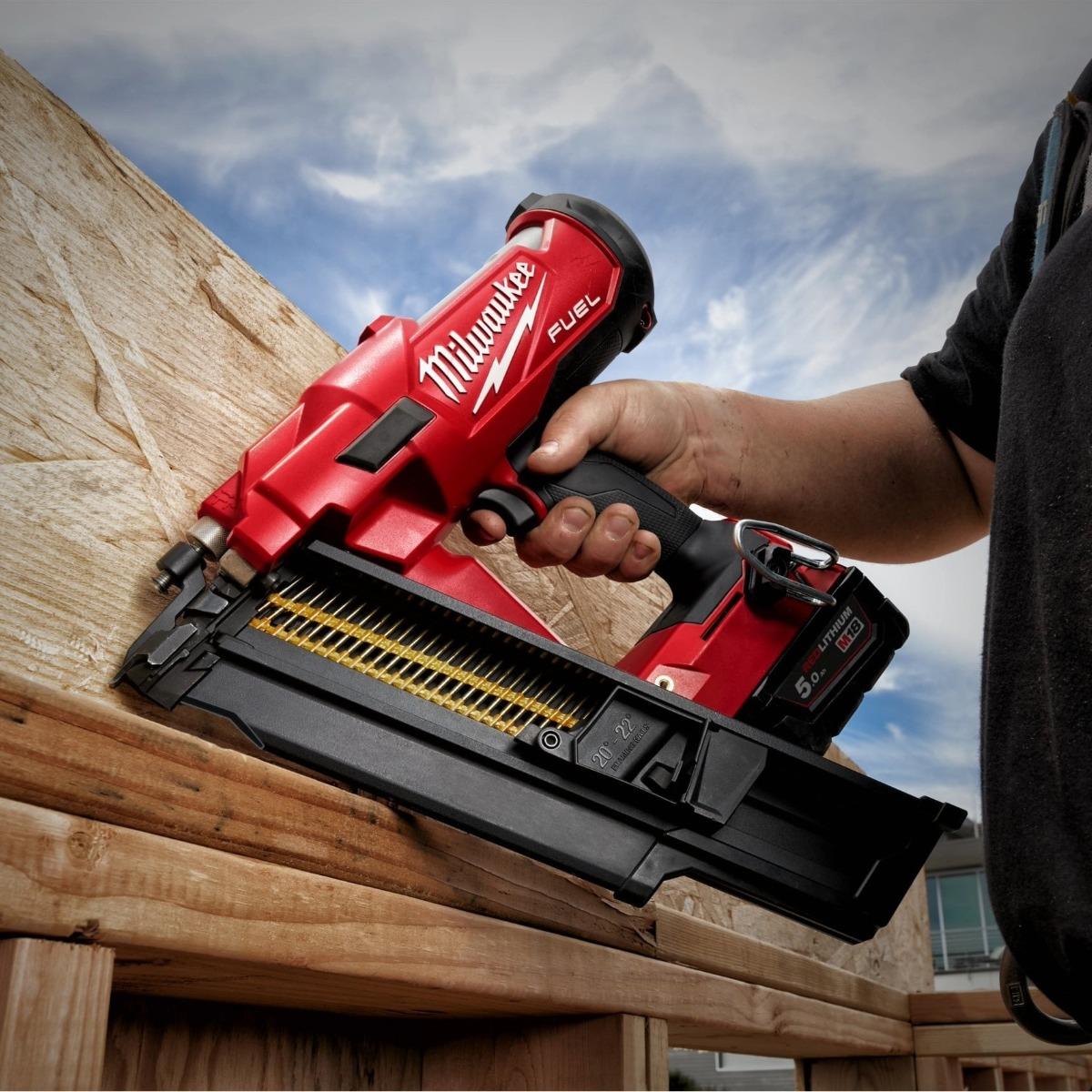 Milwaukee M18FFN21-0C 18V Fuel Brushless First Fix Framing Nailer Body Only in Case 4933478993