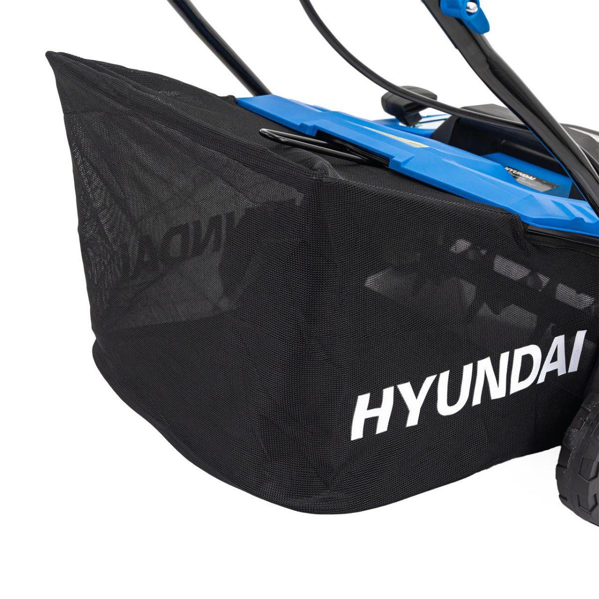 Hyundai HYSC1600E 36cm 2-in-1 Electric Lawn Scarifier and Aerator with 45L Collection Bag