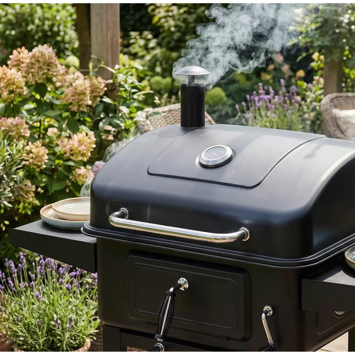 Sealey DG283 Dellonda Charcoal Grill BBQ Smoker and Trolley with 2 Side Shelves Black