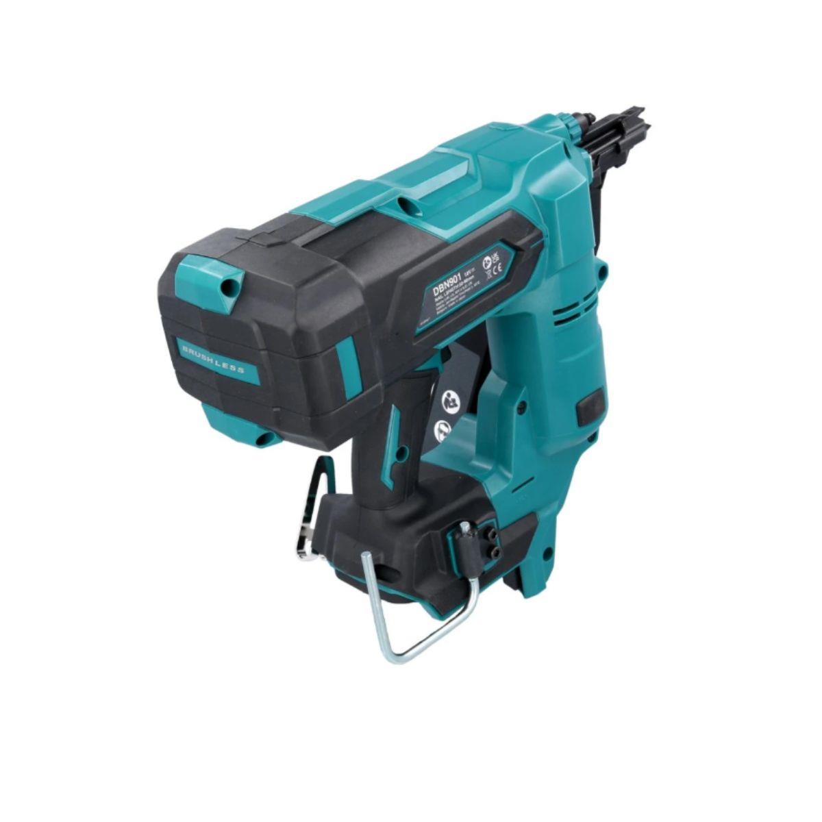 Makita DBN901RTE 18V LXT Cordless Framing Nailer With 2 x 5.0Ah Batteries, Charger & Case