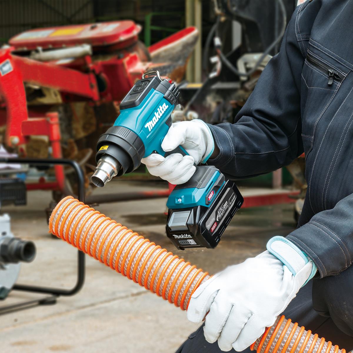 Makita HG001GZ02 40V Max XGT Heat Gun with 1 x 2.5Ah Battery Charger & Case