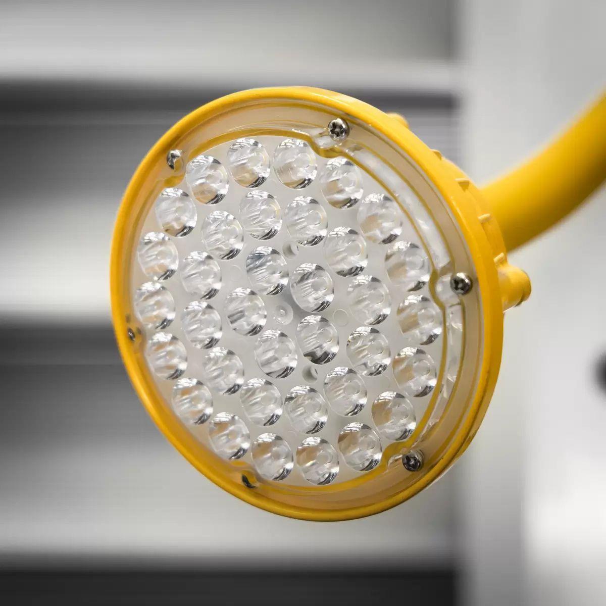 Sealey LED20WDL Loading Bay Floodlight with Flexible Arm Smd Led 20W/230V