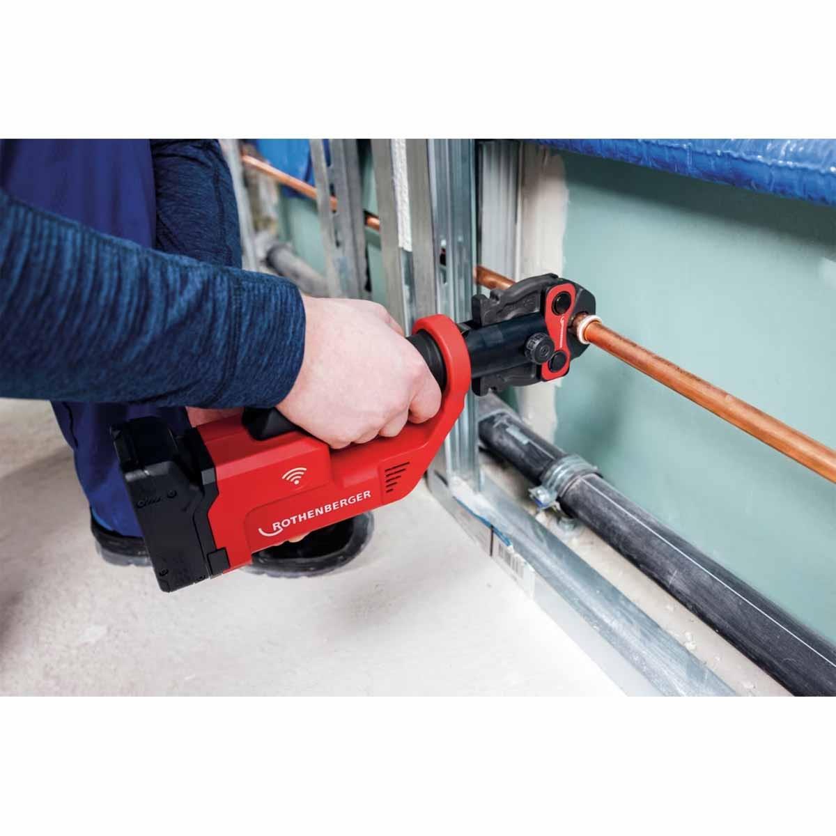 Rothenberger Romax Compact3 18V Press Jaw Set M15-22-28mm with 2.0Ah battery & Charger 1000005191