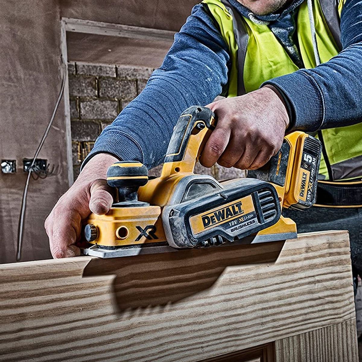 Dewalt DCKT4T10P4EB 18V XR 10 Piece Power Tool Kit with 3 x 5.0Ah Battery, Charger & 3 Piece Modular Tool Box