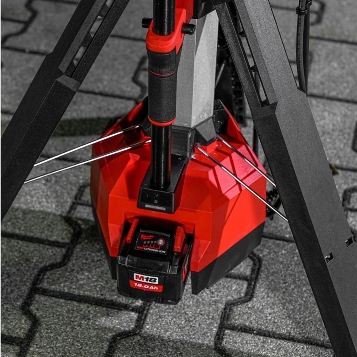 Milwaukee M18HOSALC-0 18V 6000 Lumens High Output Stand Area Light Charger Body Only 4933478117