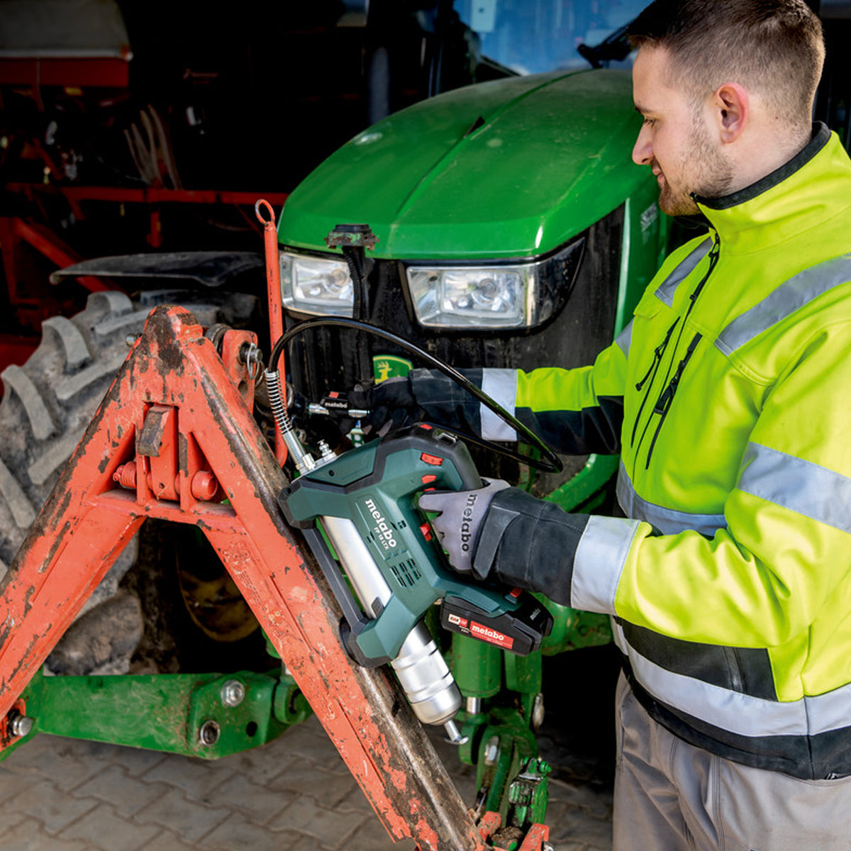 Metabo FP 18 LTX 18V Cordless Grease Gun Body Only 600789850