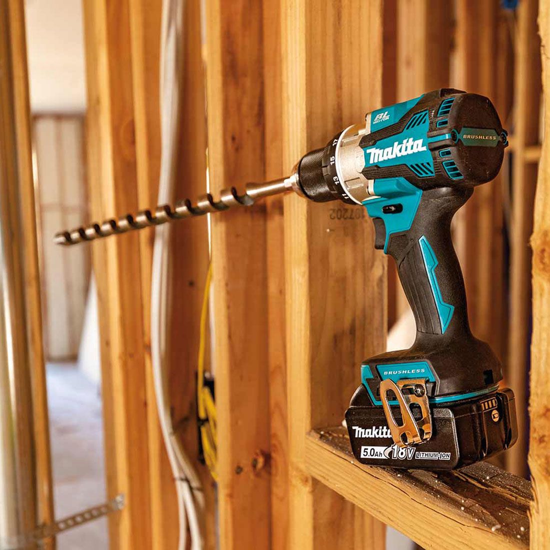 Makita DHP489Z 18V Brushless Combi Drill With 1 x 5.0Ah Battery