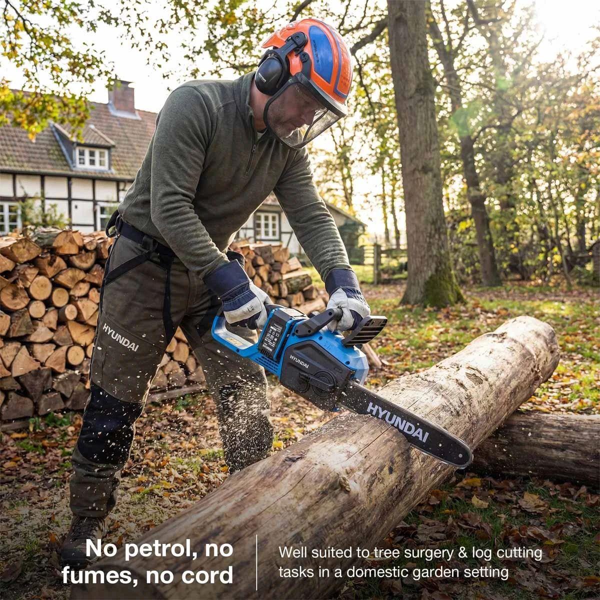 Hyundai HY40CCS350 2 x 20V 4Ah Brushless Cordless Chainsaw 350mm with 2 x 4.0Ah Batteries and Charger