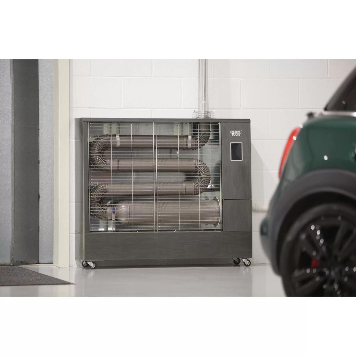 Draper DSH675/FLUE Powerful & Efficient Far Infrared Diesel Heater with Flue Kit 230V/19.8kW 18104