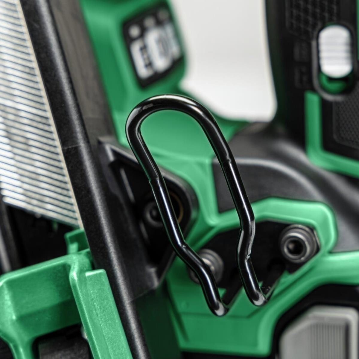 HiKOKI NT1865DAAW9Z 18V 15G Angled Finishing Nailer With 1 x 2.0Ah Battery Charger & Case