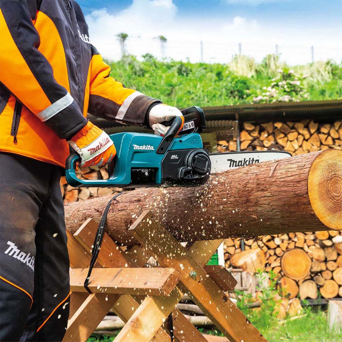 Makita DUC357Z 18V LXT 35cm Brushless Chainsaw with 1 x 6.0Ah Battery & Charger