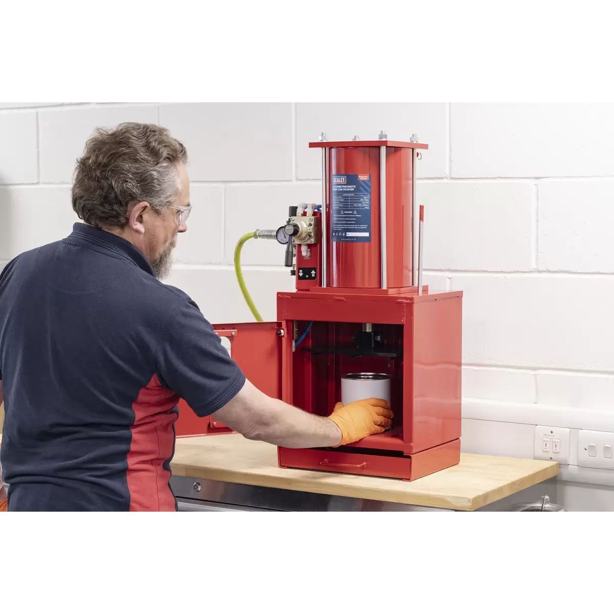 Sealey HCC08 Pneumatic Paint Can Crusher 2.2tonne