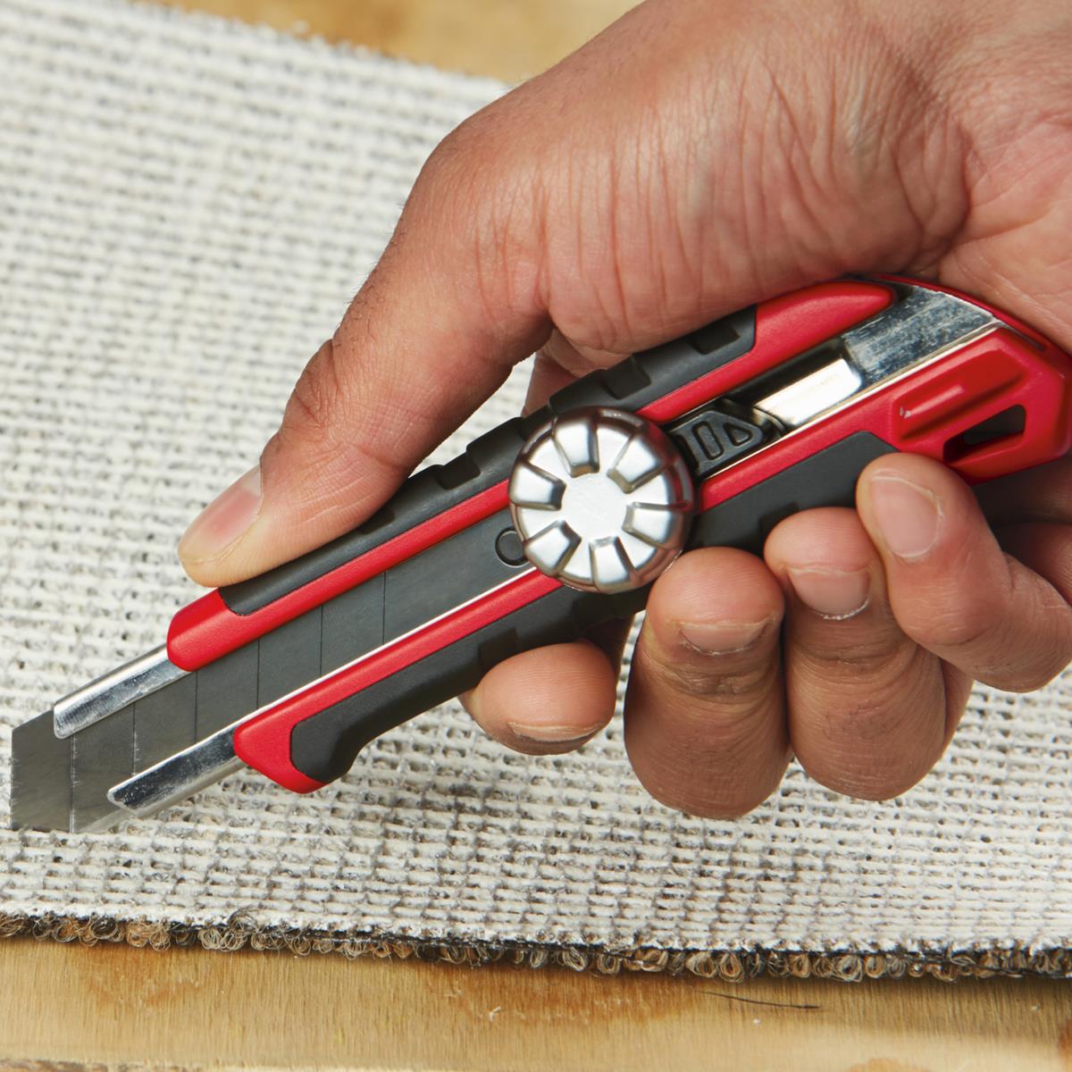 Milwaukee 25mm Snap Knife Replacement Blades Pack of 10 4932480108