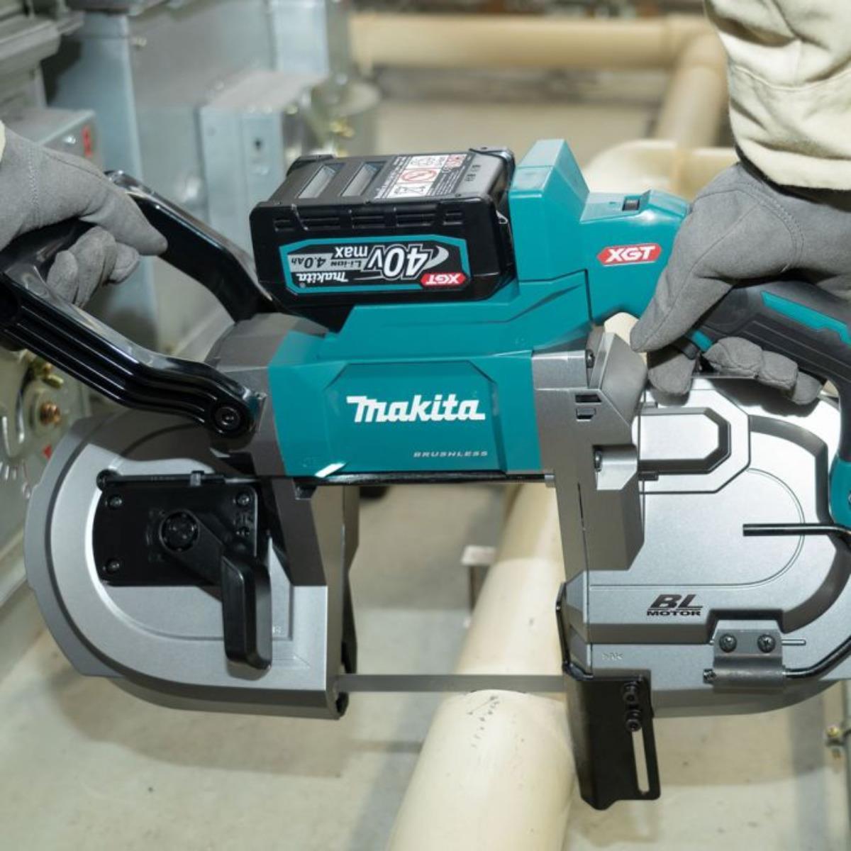 Makita PB002GZ 40V XGT Brushless Band Saw with 1 x 4.0Ah Battery & Charger