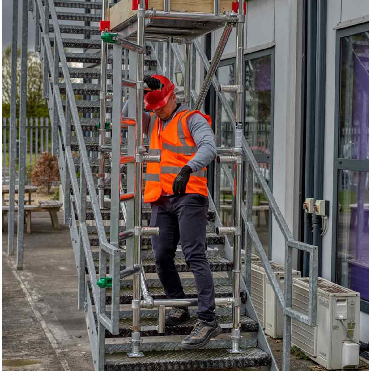 TB Davies 2.7m Aluminium Industrial Staircase Tower with Adjustable Height 3010-100