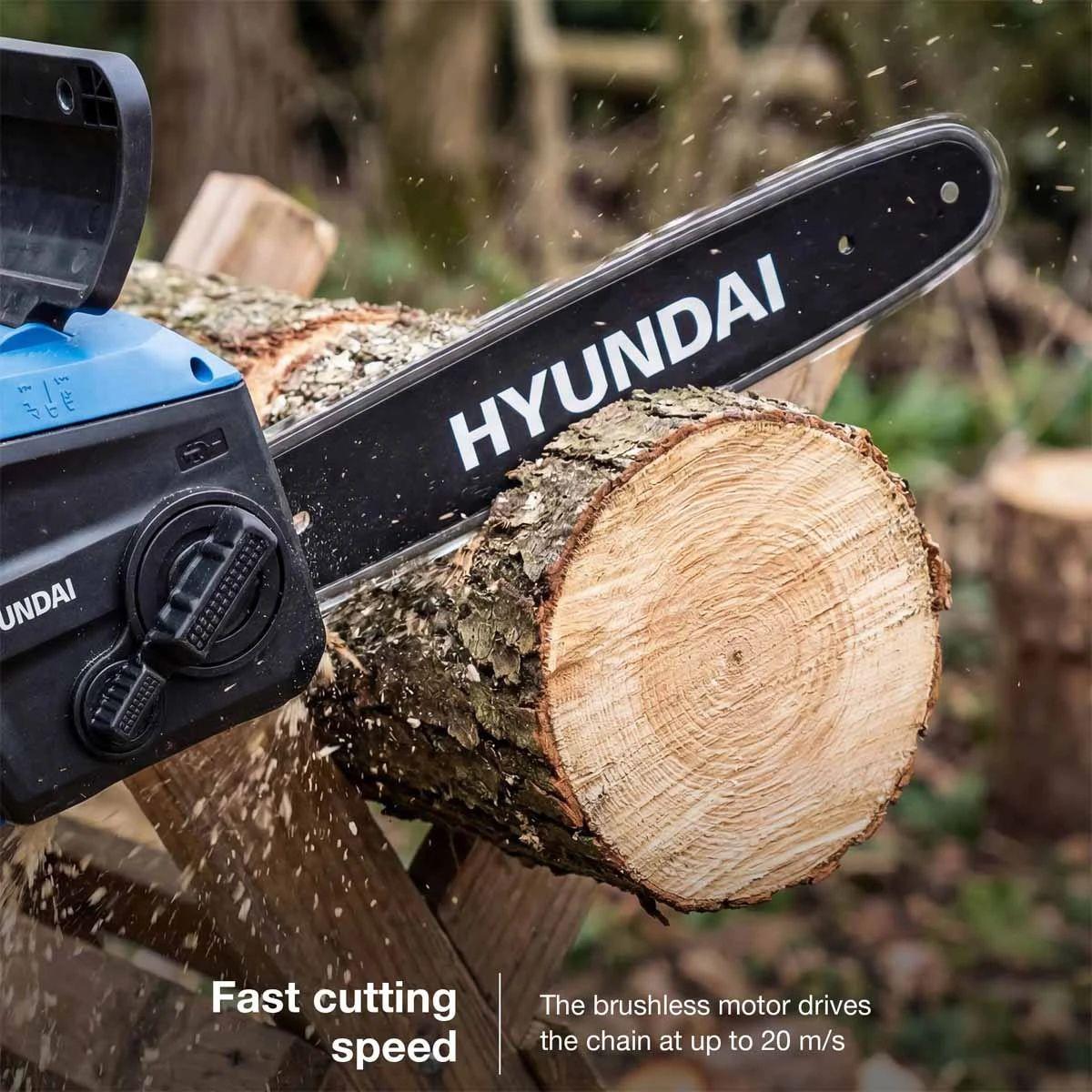 Hyundai HY40CCS350 2 x 20V 4Ah Brushless Cordless Chainsaw 350mm with 2 x 4.0Ah Batteries and Charger