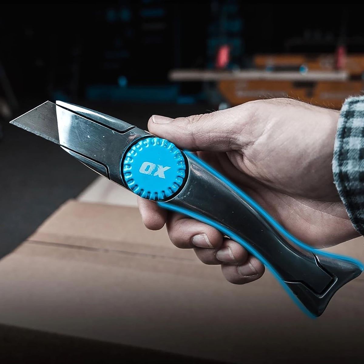 OX Pro Heavy Duty Shark Knife Fixed Blade OX-P224701 Item Condition Damaged Box