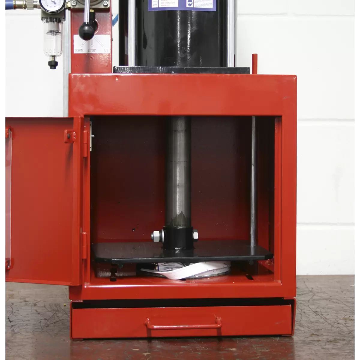 Sealey HCC08 Pneumatic Paint Can Crusher 2.2tonne