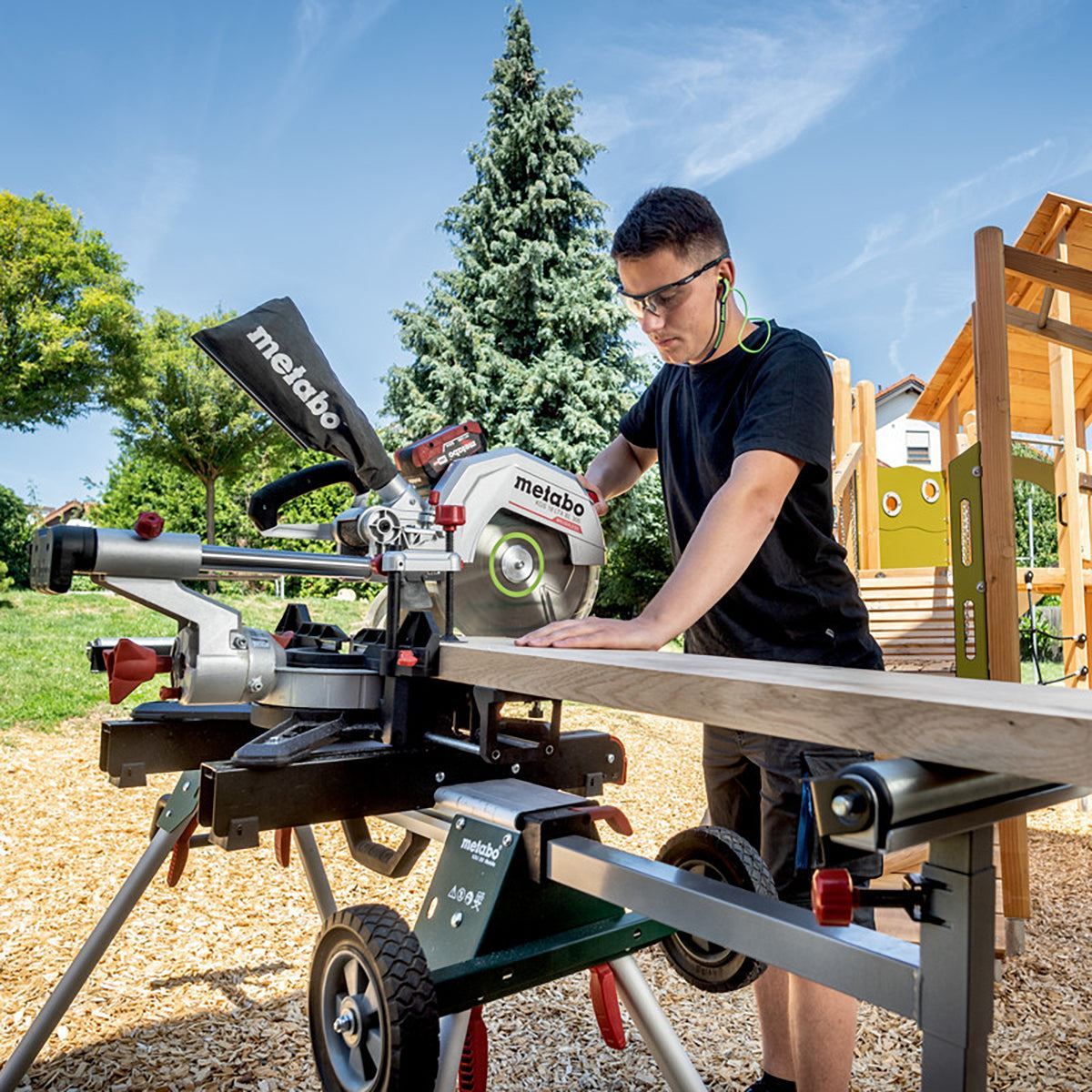 Metabo KGS 18 LTX BL 305 18V Brushless 305mm Double Bevel Sliding Mitre Saw Body Only 614305850