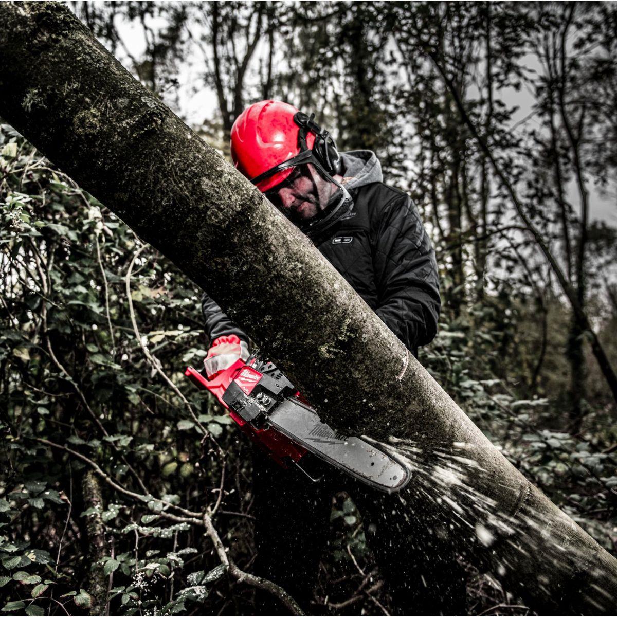 Milwaukee M18FCHS-122 18V FUEL Brushless 40cm Chainsaw with 2 x 12.0Ah Battery & Charger 4933499218