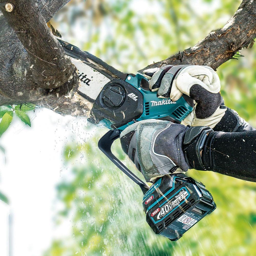 Makita UC029GZ02 40Vmax XGT 150mm Brushless Pruning Saw With Case