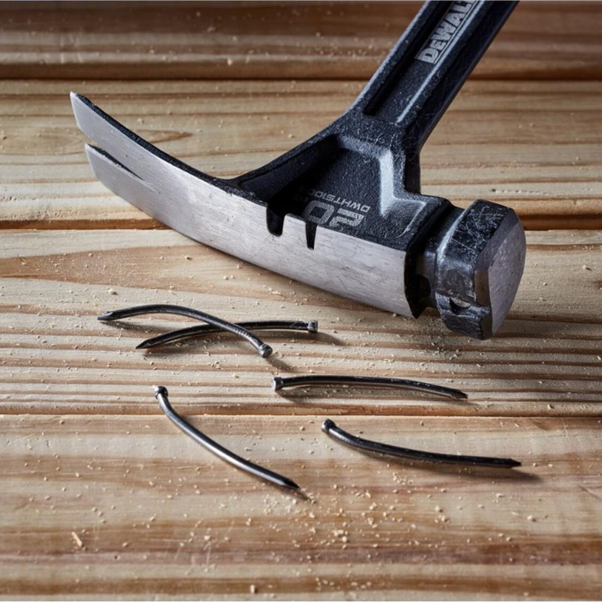 Dewalt 20oz Rip Claw Steel Hammer DWHT51004-0