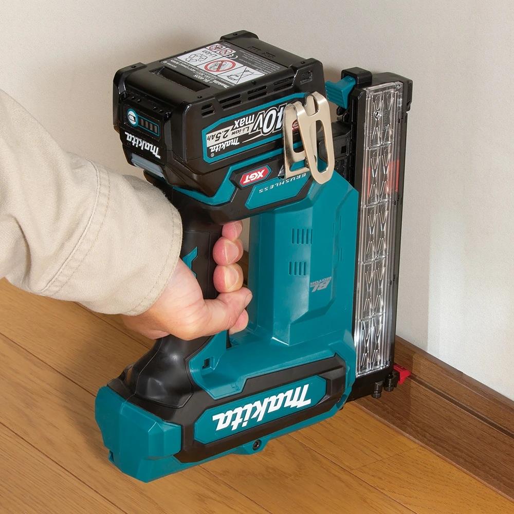 Makita FN001GZ 40V Max XGT Brushless 18Ga Brad Nailer Body Only