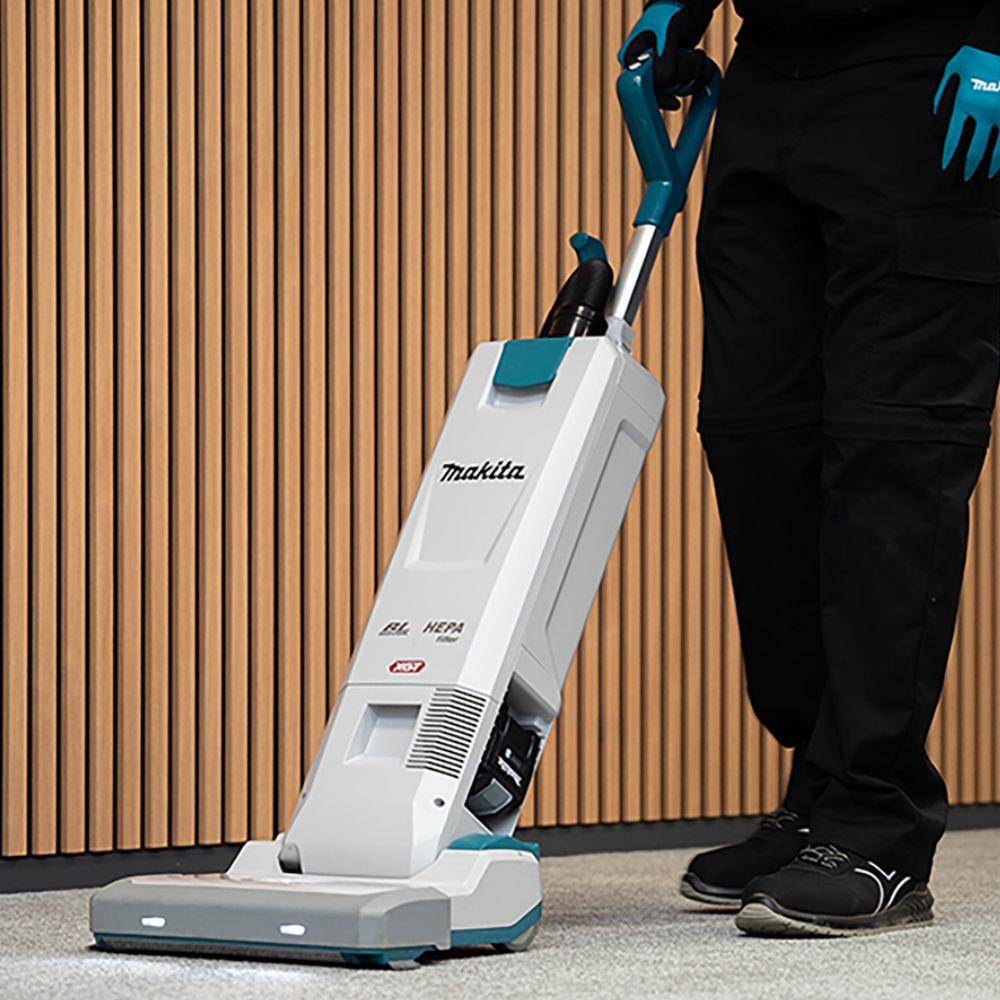 Makita VC010GZ 40Vmax XGT Brushless Upright Vacuum Cleaner Body Only