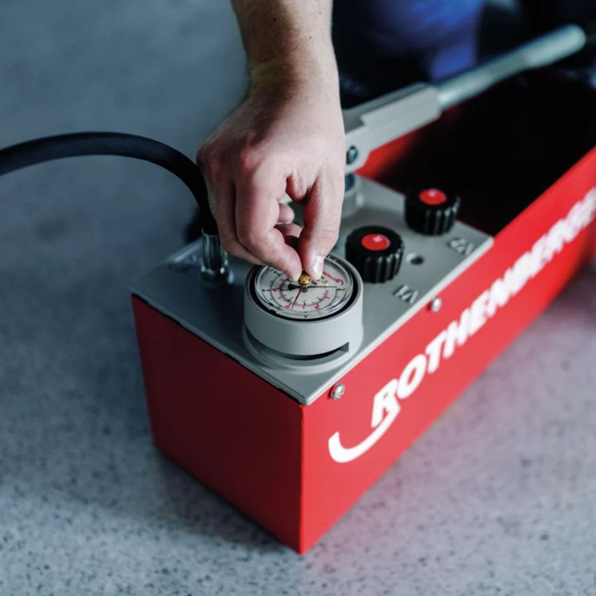 Rothenberger RP50 Pressure Testing Pump testing pipe systems and containers up to 60 bar 60200