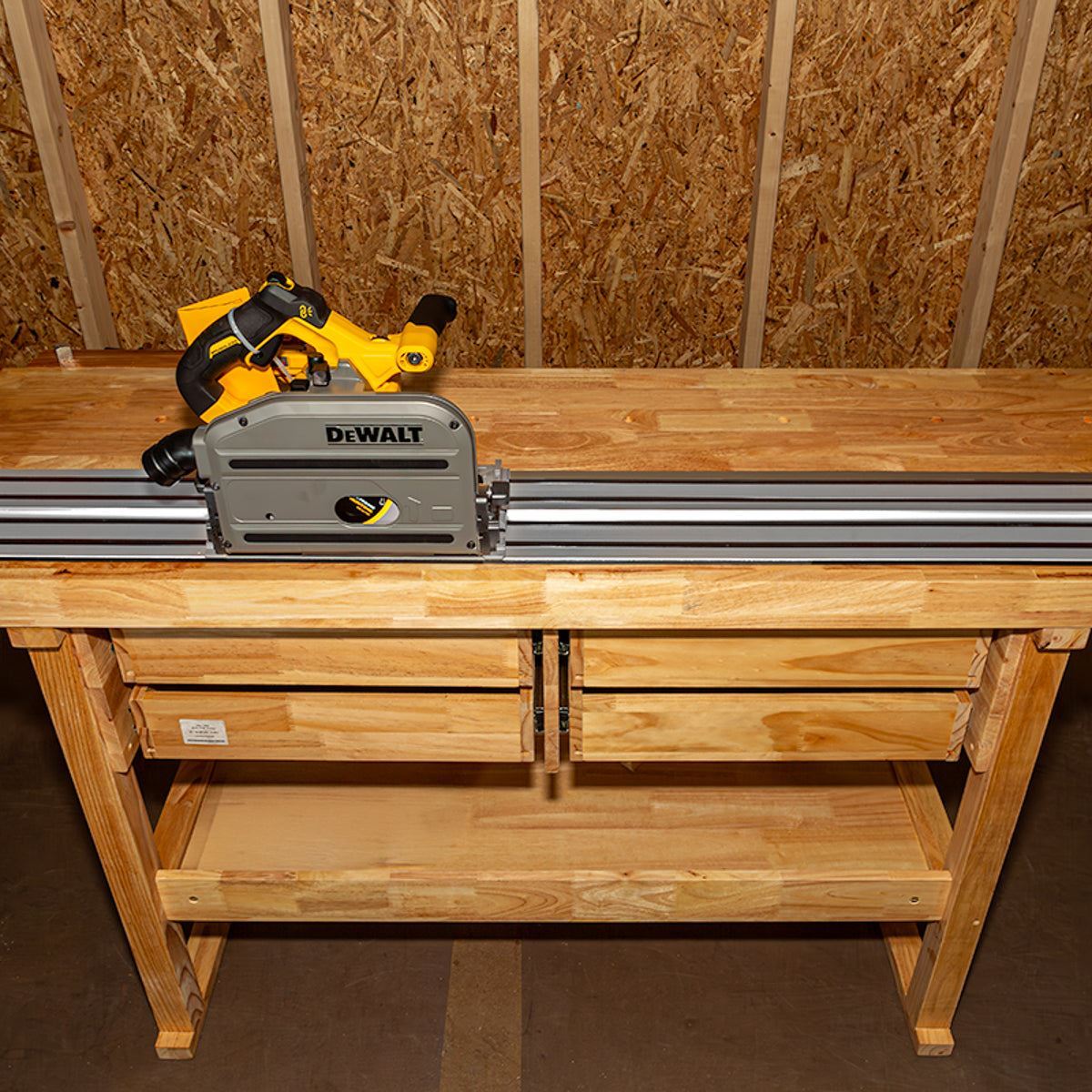 1.5m Guide Rail for Dewalt Plunge Saw DWS520, DCS520N Item Condition Damaged Box