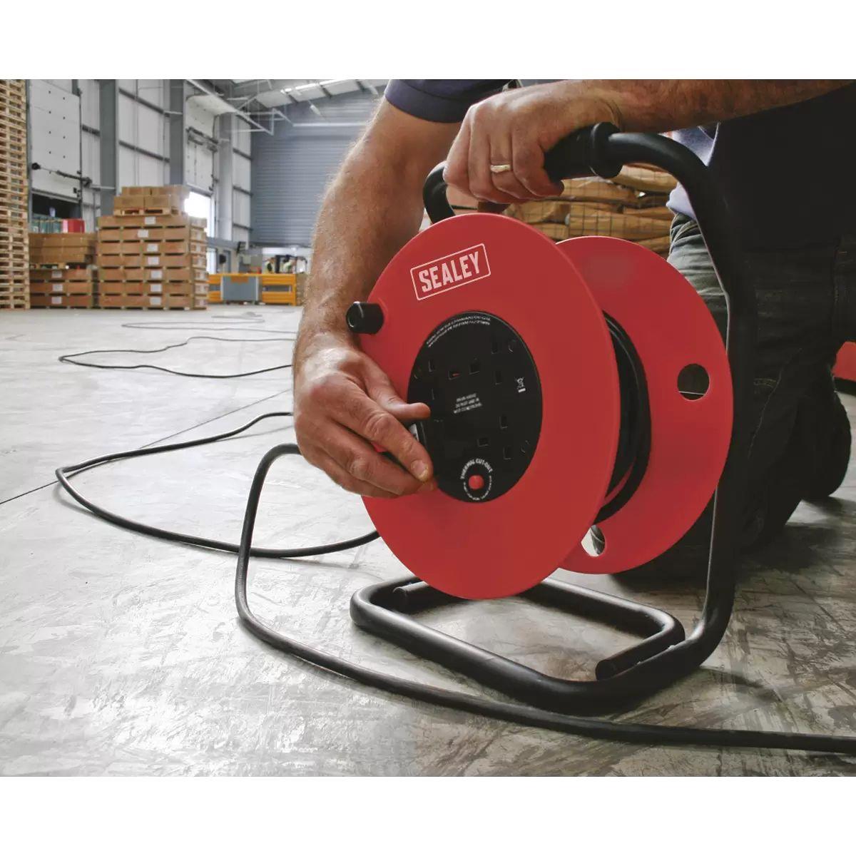 Sealey CR25025 Cable Reel 50mtr 2.5mm² Heavy-Duty Thermal Trip