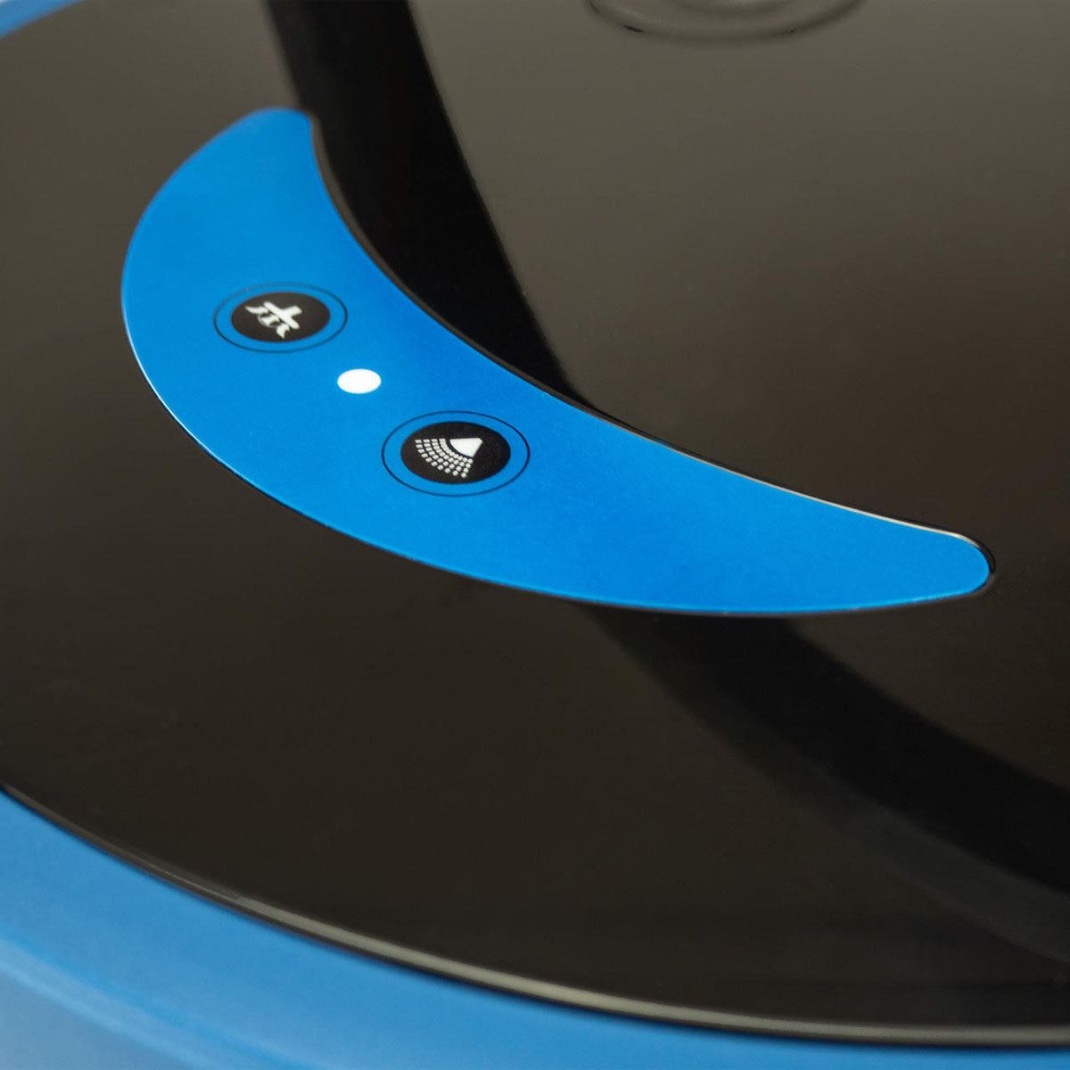 Hyundai HYCW1200E 2-in-1 Upholstery/Carpet & Wet & Dry Vacuum Cleaner 230V/1200W