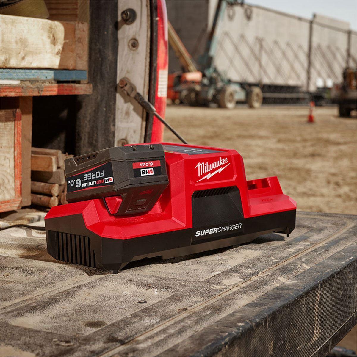 Milwaukee M18F2LM46-802 36V Fuel 46cm Brushless Self Propelled Lawn Mower with 2 x 8.0Ah Battery & Dual Bay Super Charger 4933499216
