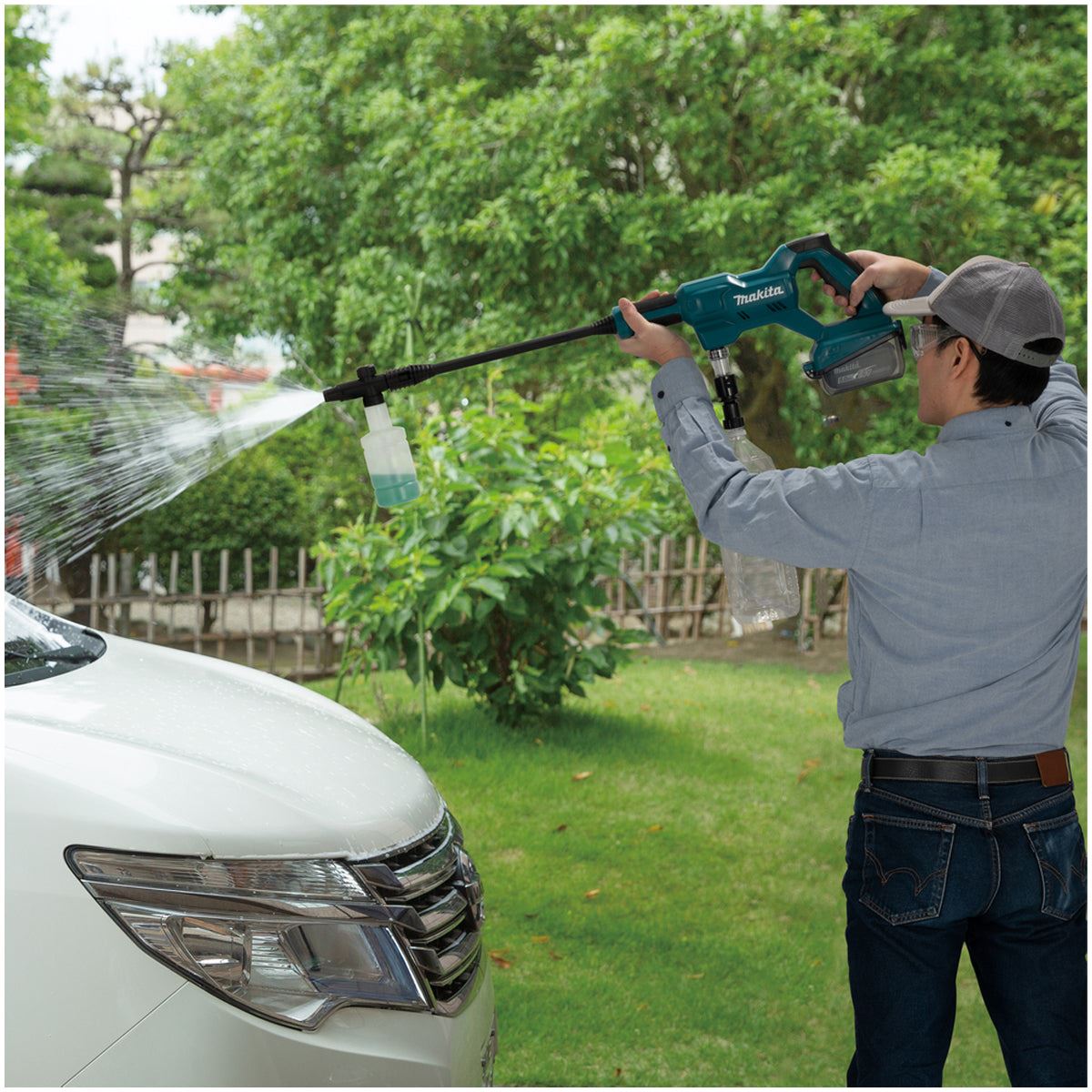 Makita DHW180Z 18V LXT Cordless Pressure Washer With 1 x 5.0Ah Battery & Charger