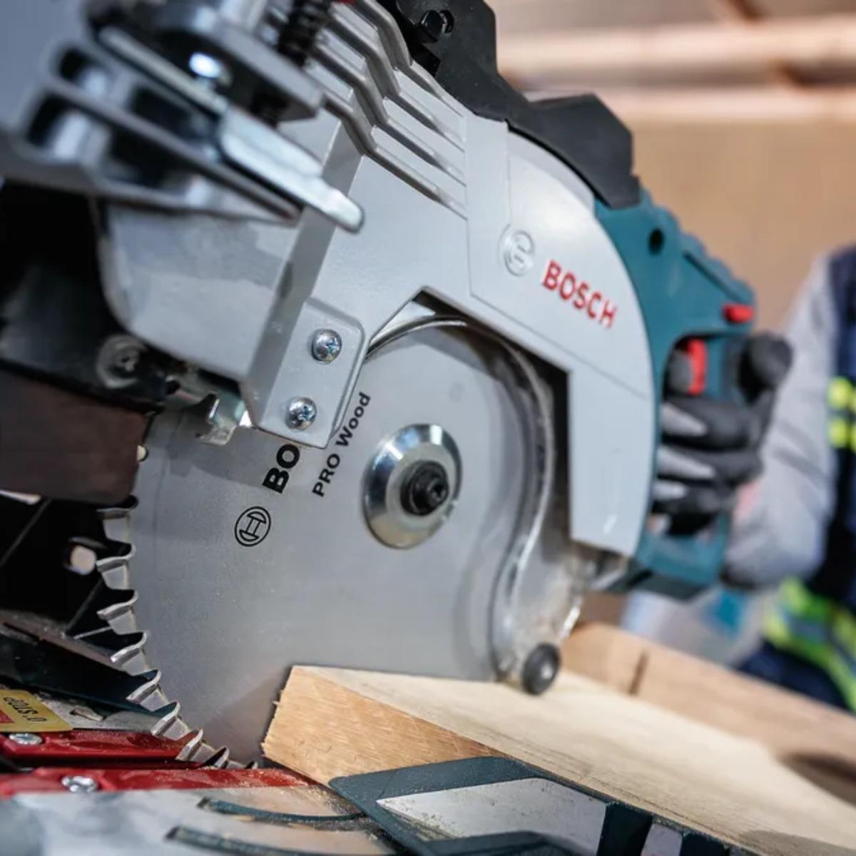 Bosch 250mm x 30mm 60T Wood Mitre Saw Blade - 2608640644
