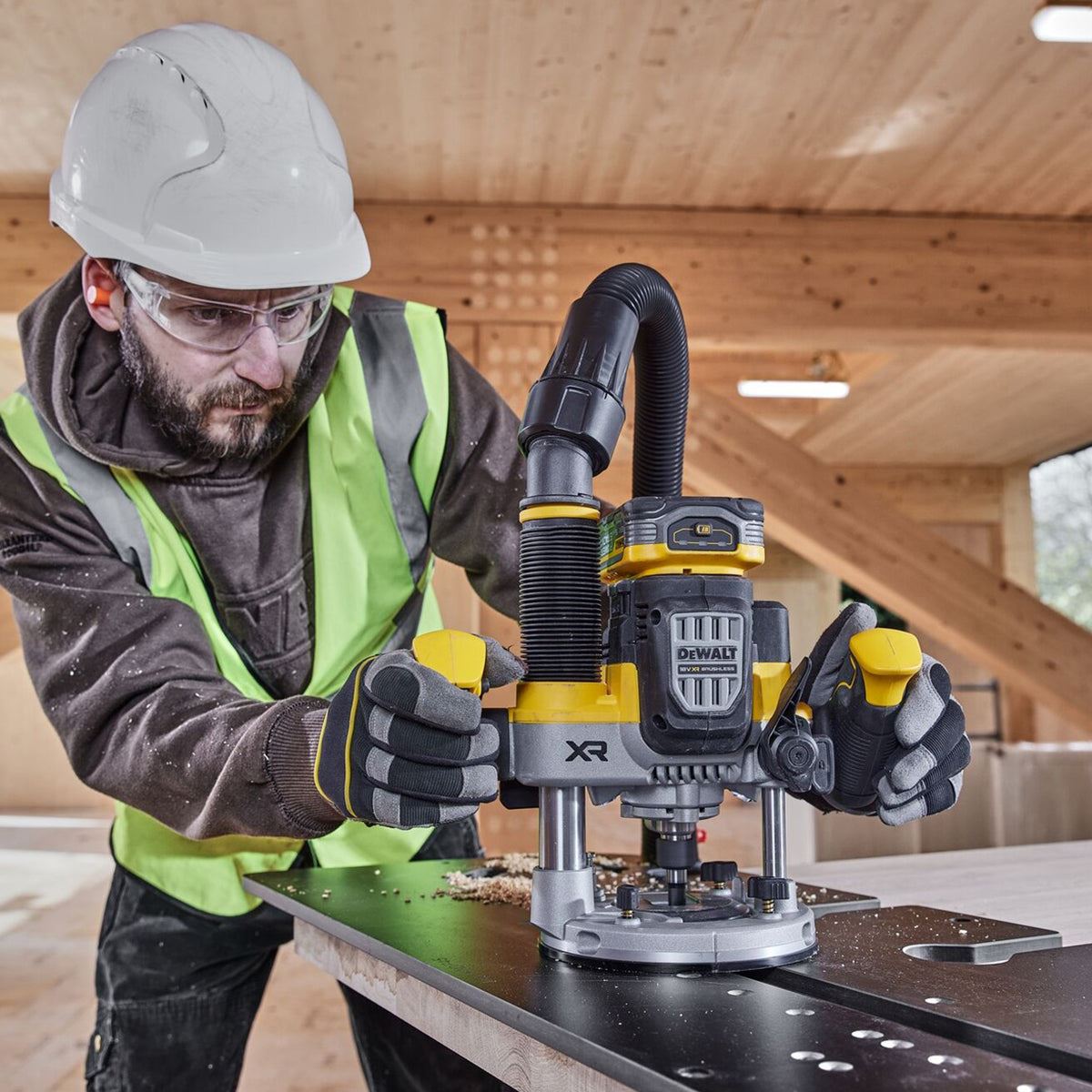 Dewalt DCW620NT 18V XR Brushless 1/2