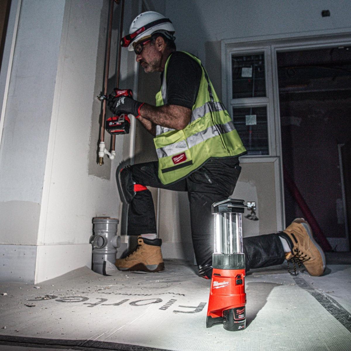 Milwaukee M12LL-0 12V 400 Lumens LED Lantern Light Body Only 4932430562